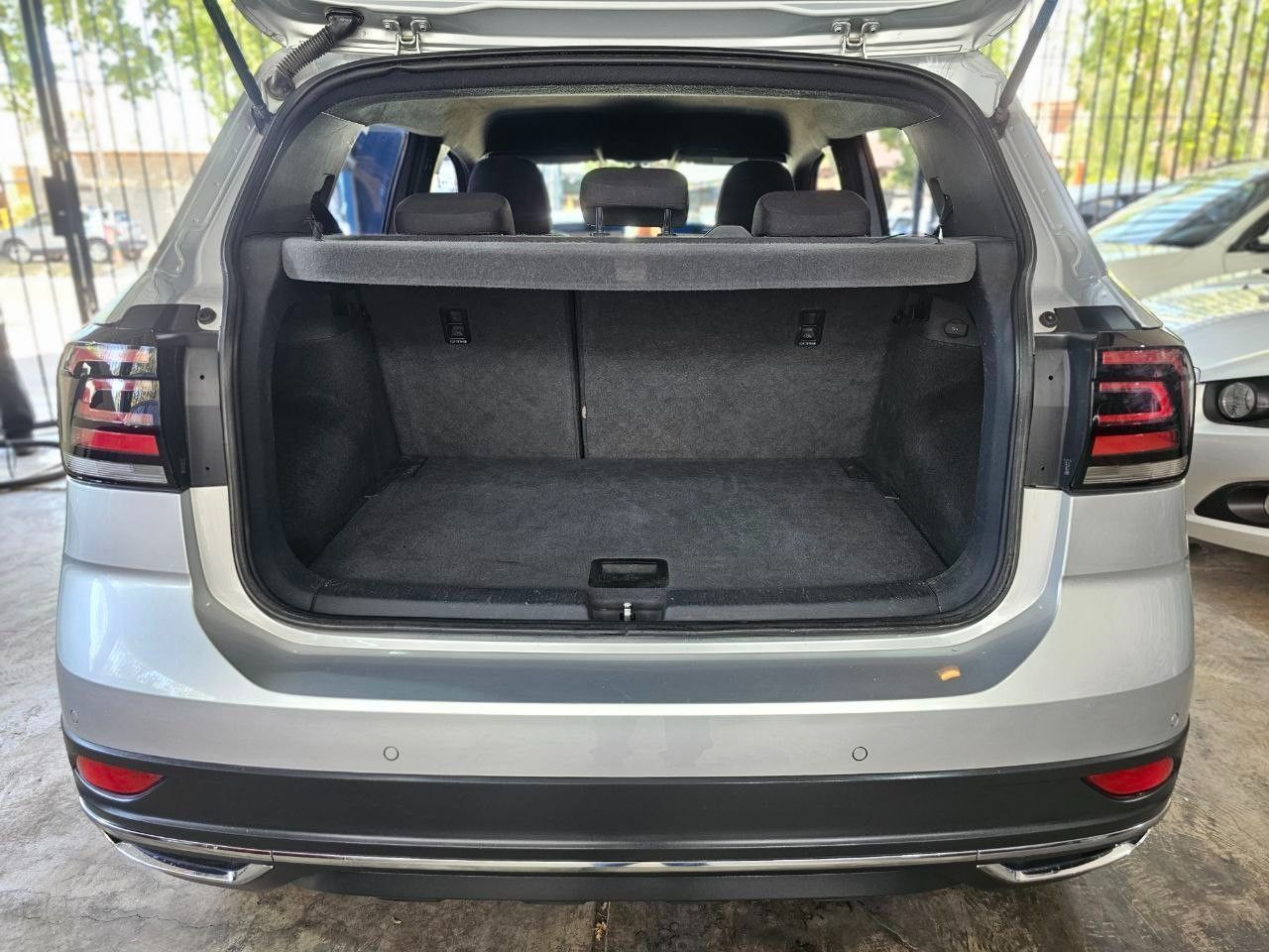 Volkswagen T-Cross Usado en Mendoza, deRuedas