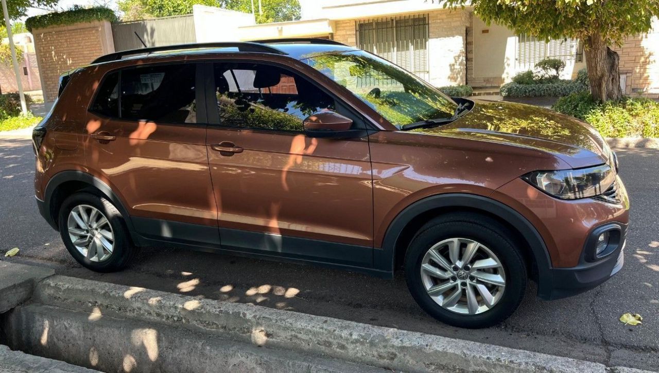 Volkswagen T-Cross Usado en Mendoza, deRuedas