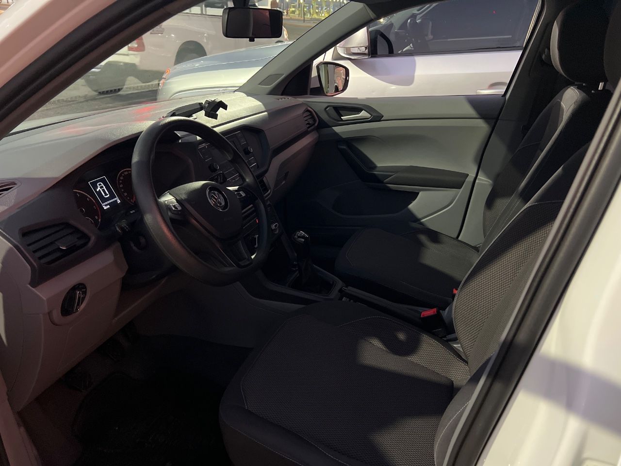 Volkswagen T-Cross Usado en Mendoza, deRuedas