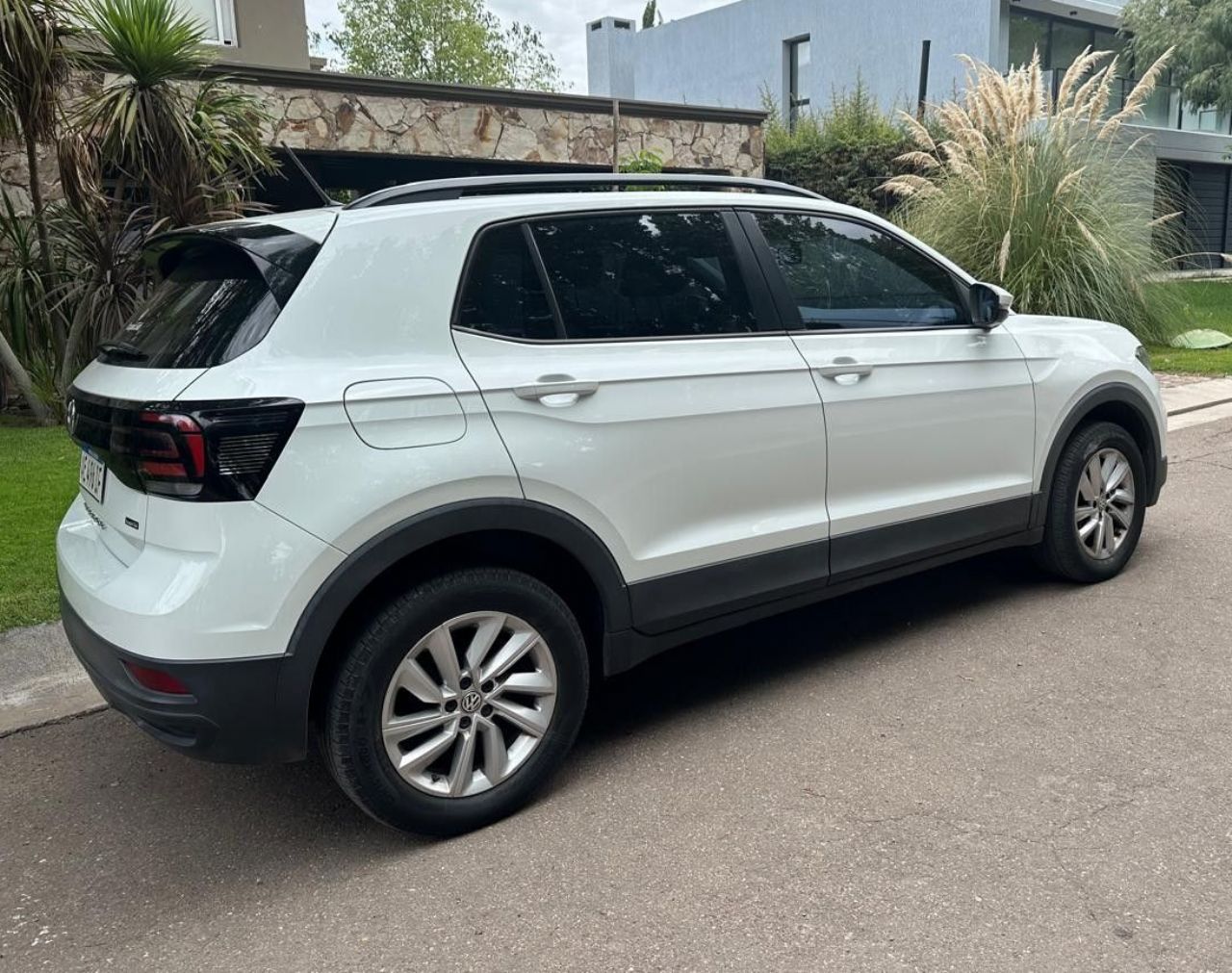 Volkswagen T-Cross Usado en Mendoza, deRuedas