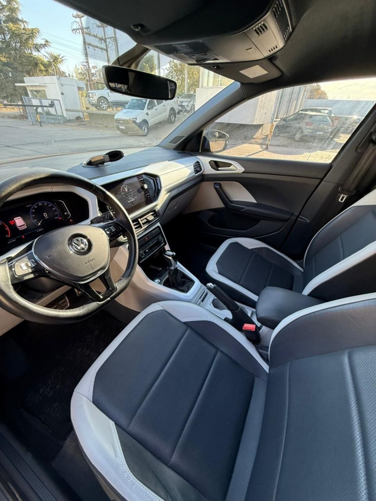 Volkswagen T-Cross Usado en Mendoza, deRuedas
