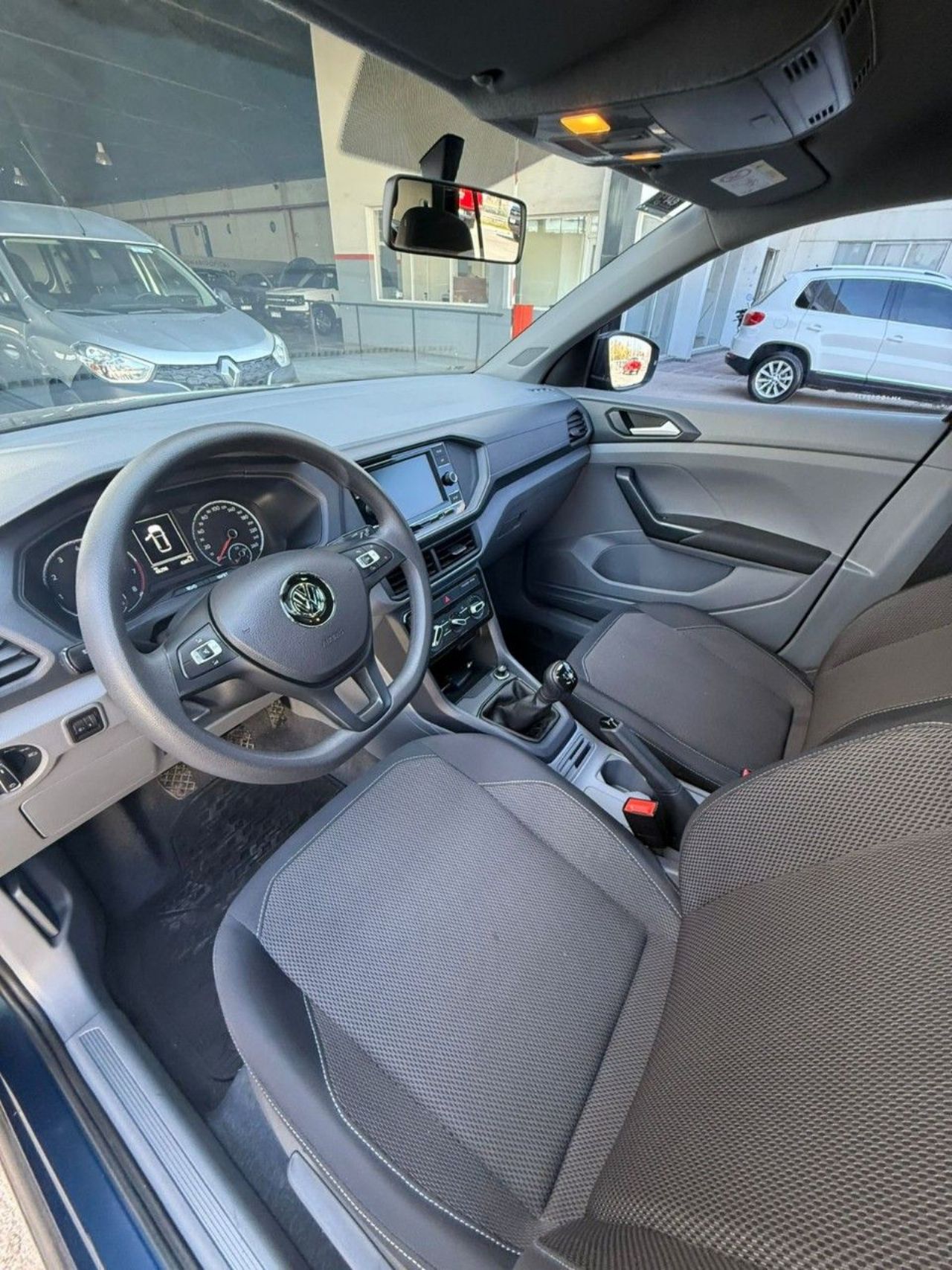 Volkswagen T-Cross Usado en Mendoza, deRuedas