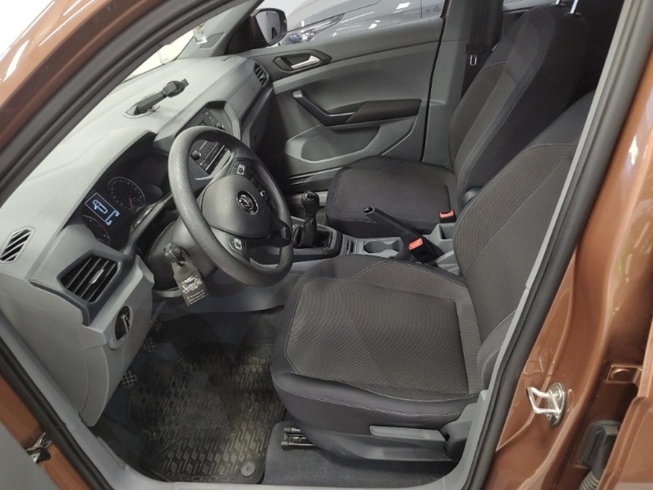 Volkswagen T-Cross Usado Financiado en San Juan, deRuedas