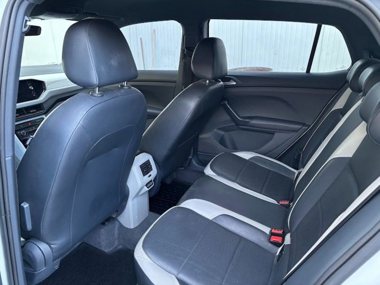 Volkswagen T-Cross Usado en San Juan, deRuedas