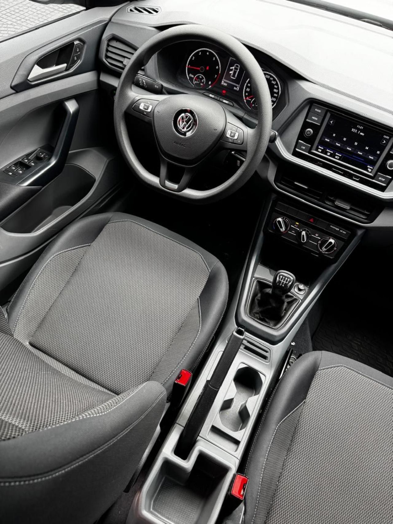 Volkswagen T-Cross Usado Financiado en Córdoba, deRuedas