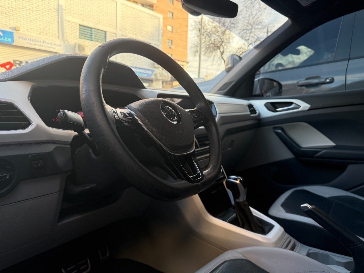 Volkswagen T-Cross Usado Financiado en Mendoza, deRuedas