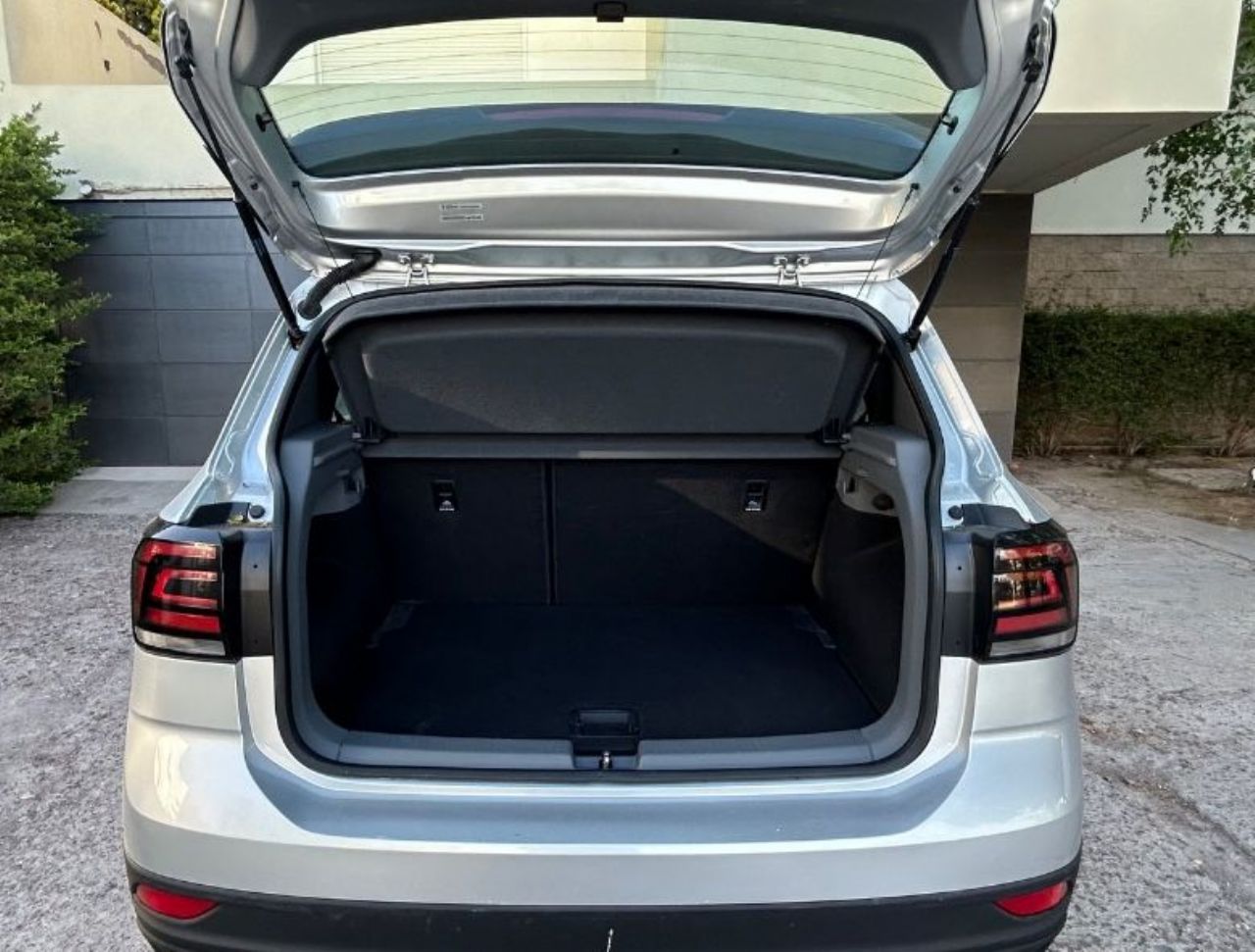 Volkswagen T-Cross Usado en Mendoza, deRuedas