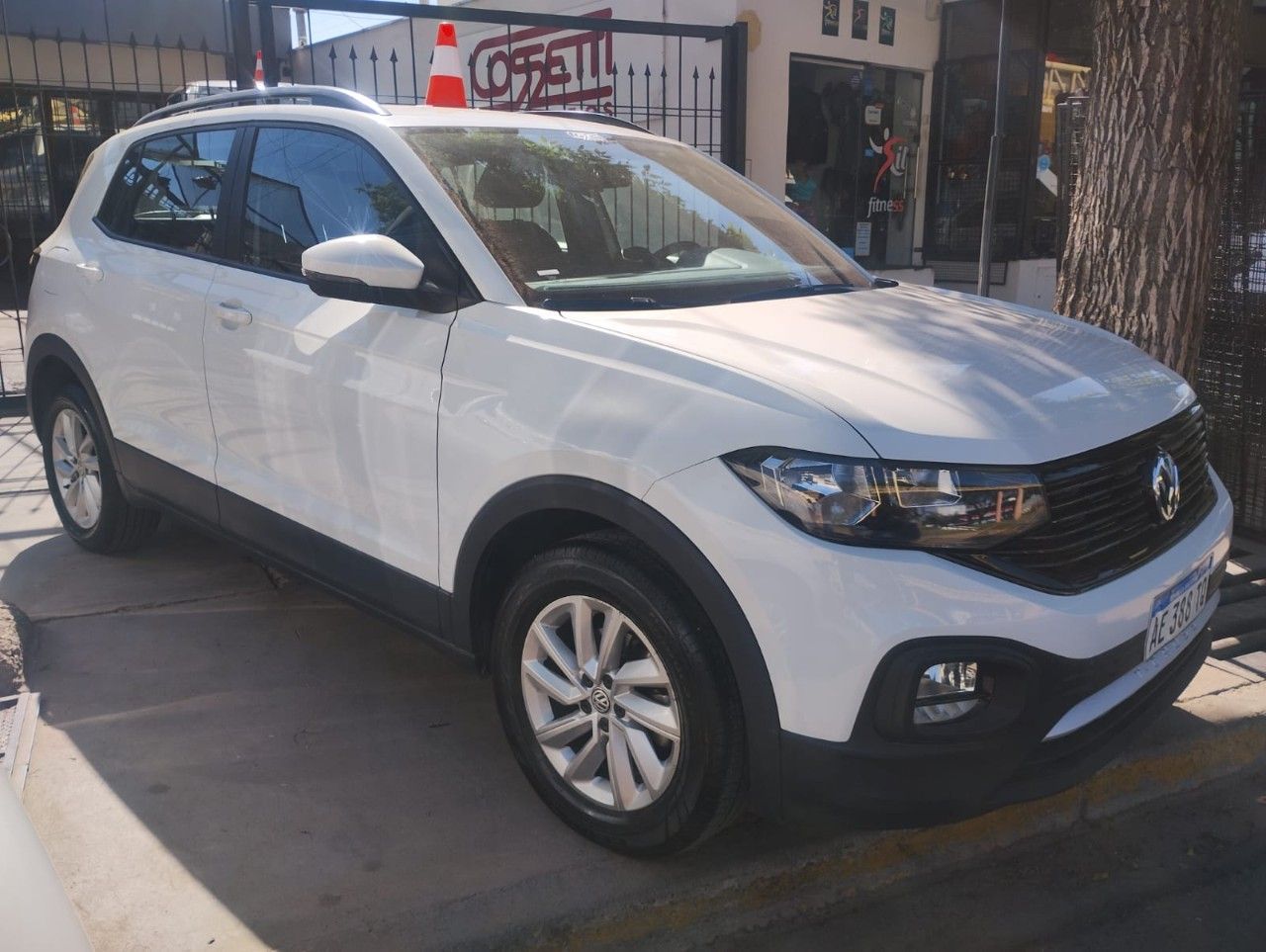 Volkswagen T-Cross Usado en Mendoza, deRuedas