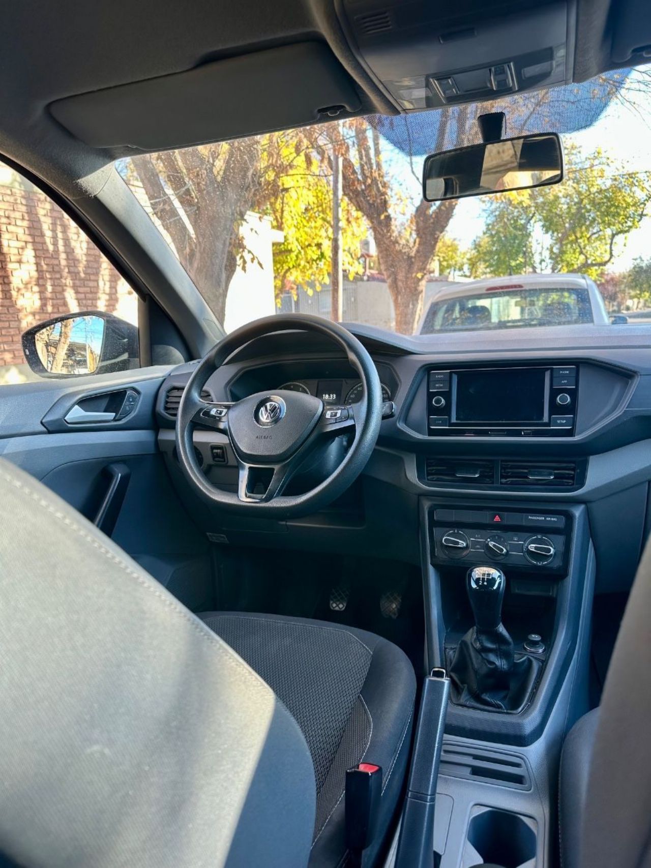 Volkswagen T-Cross Usado en Mendoza, deRuedas