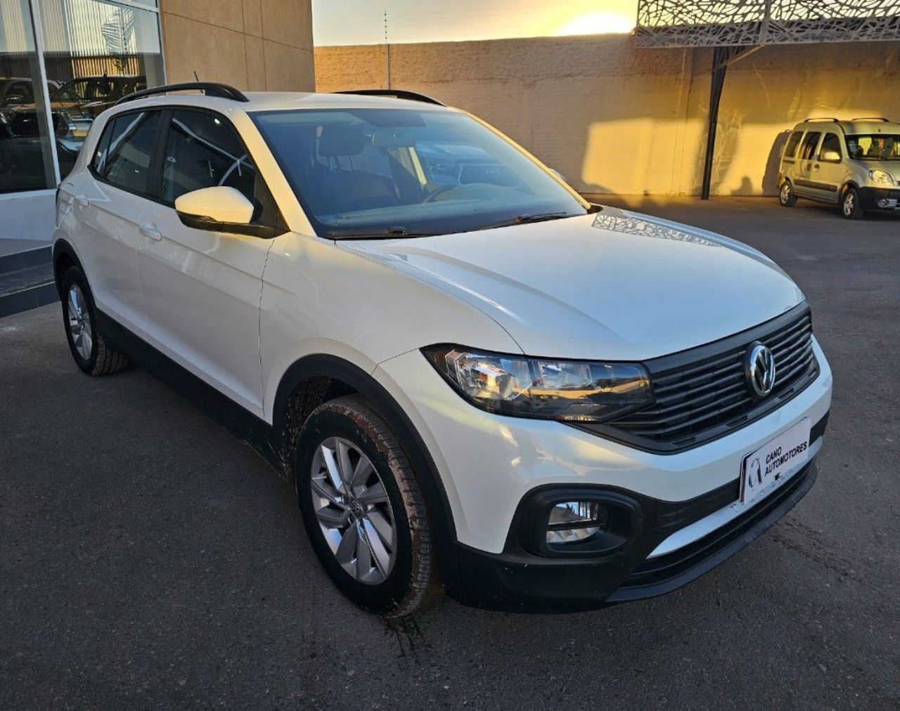 Volkswagen T-Cross Usado Financiado en Mendoza, deRuedas
