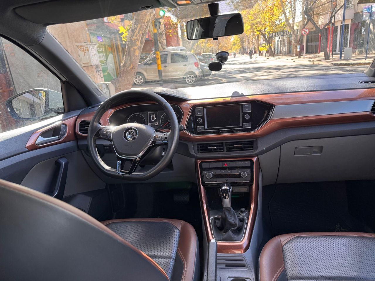 Volkswagen T-Cross Usado en Mendoza, deRuedas