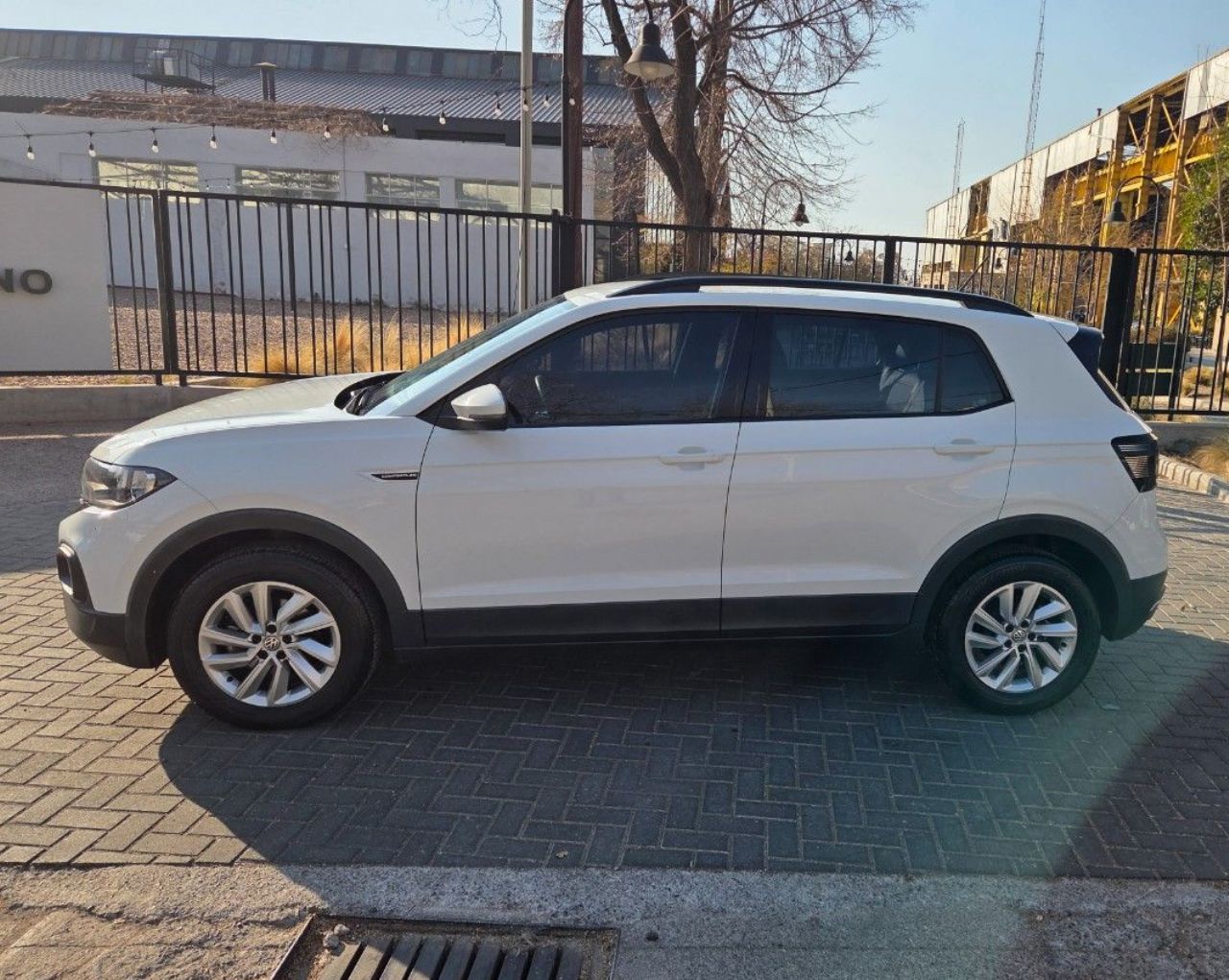 Volkswagen T-Cross Usado en Mendoza, deRuedas