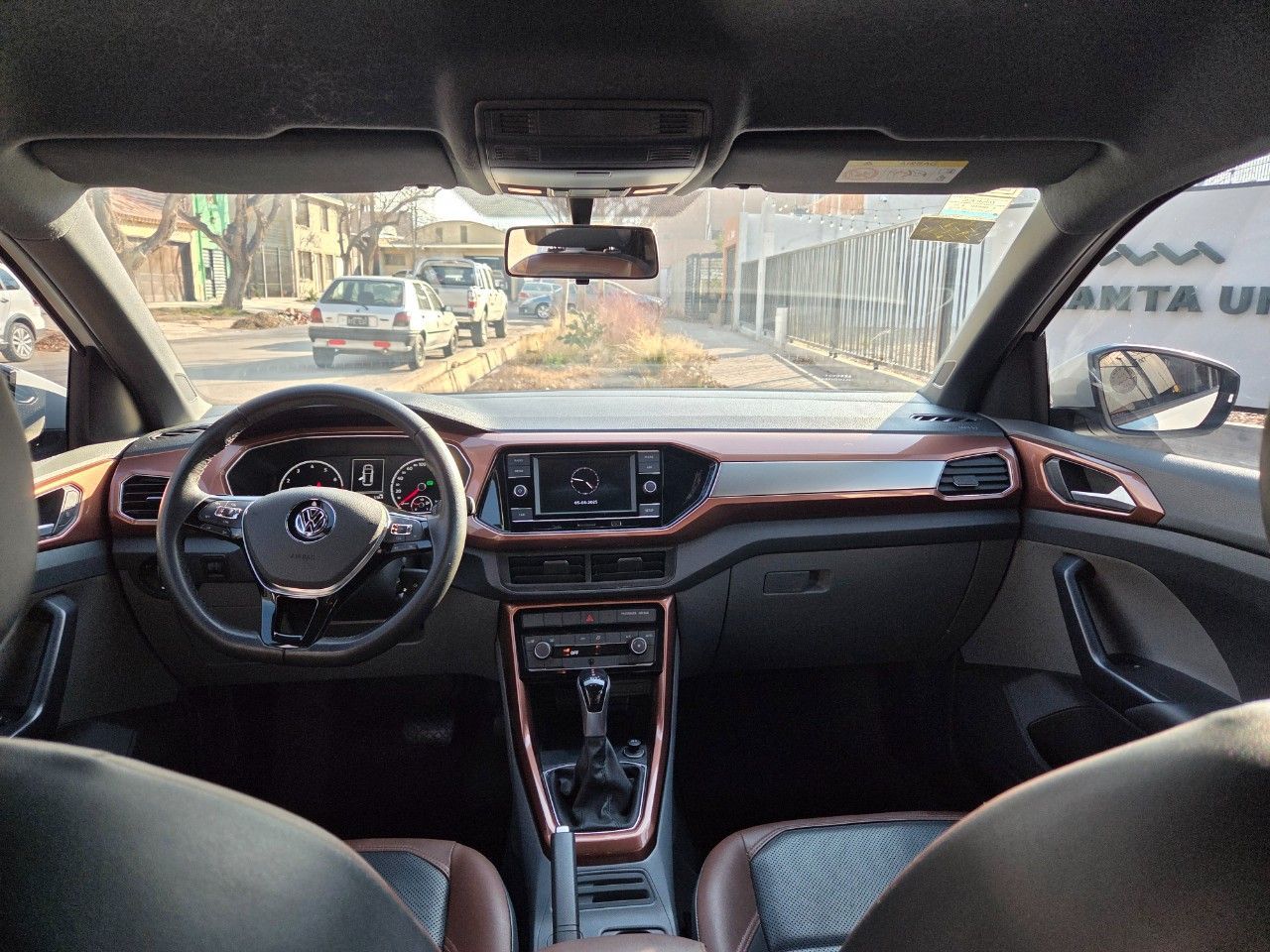 Volkswagen T-Cross Usado en Mendoza, deRuedas