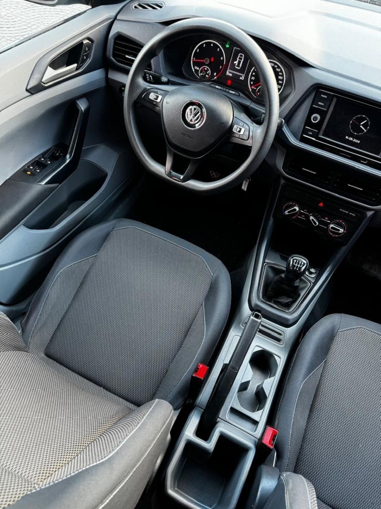 Volkswagen T-Cross Usado Financiado en Córdoba, deRuedas