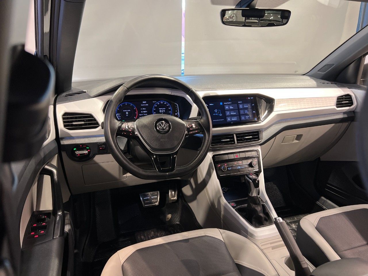 Volkswagen T-Cross Usado Financiado en Córdoba, deRuedas
