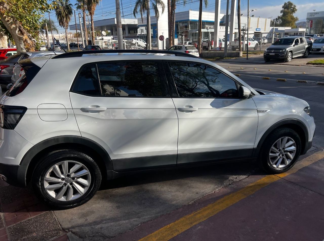 Volkswagen T-Cross Usado en Mendoza, deRuedas