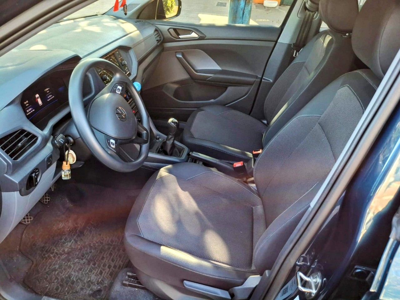 Volkswagen T-Cross Usado en Córdoba, deRuedas