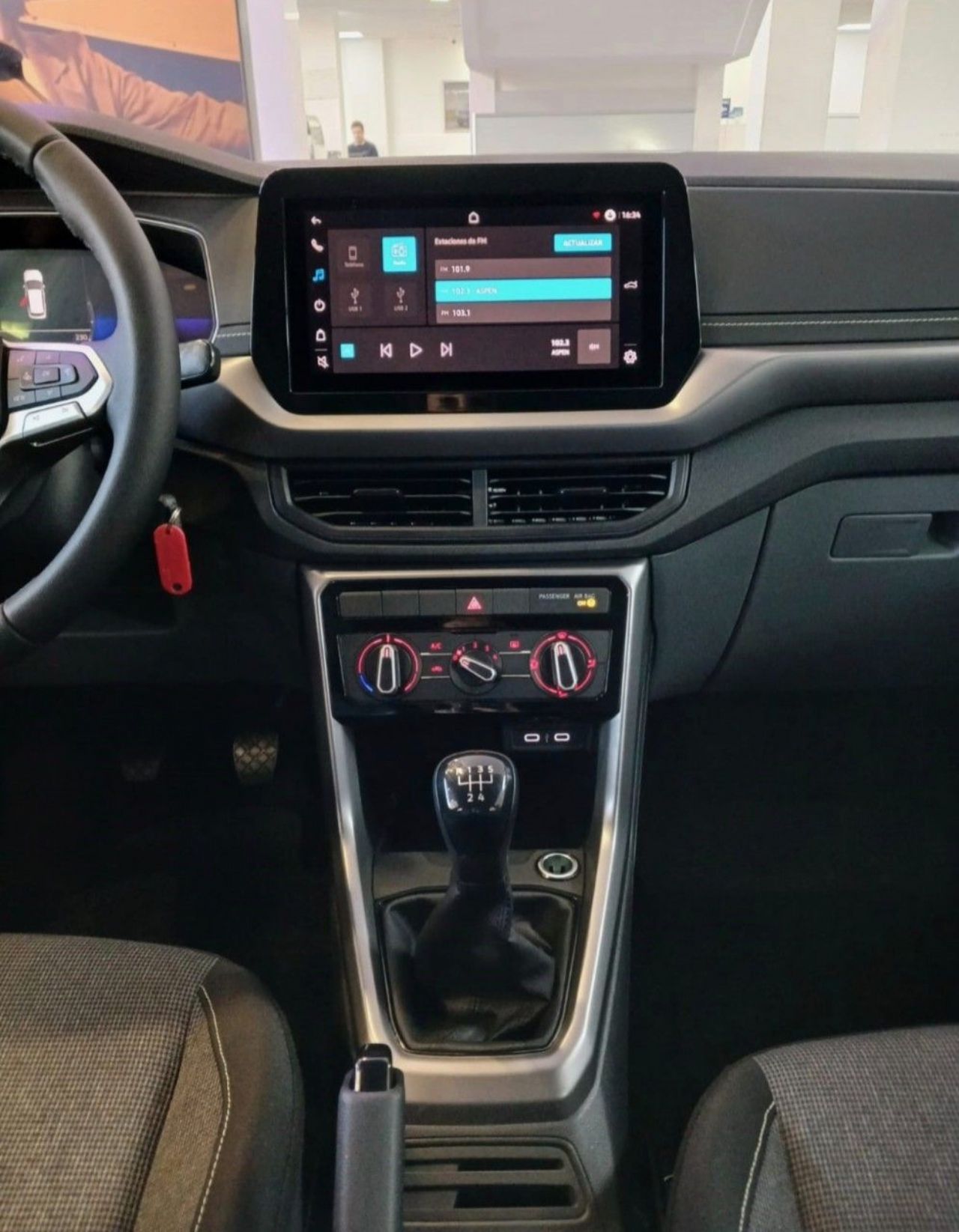Volkswagen T-Cross Usado en Córdoba, deRuedas