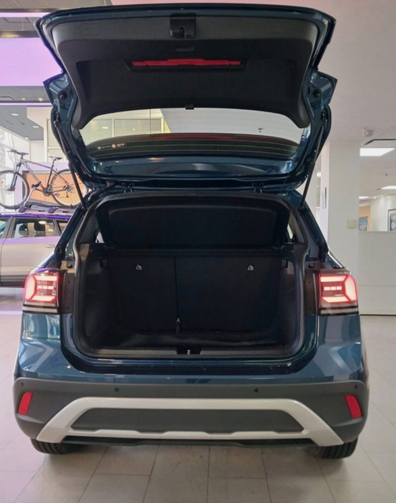 Volkswagen T-Cross Usado en Córdoba, deRuedas
