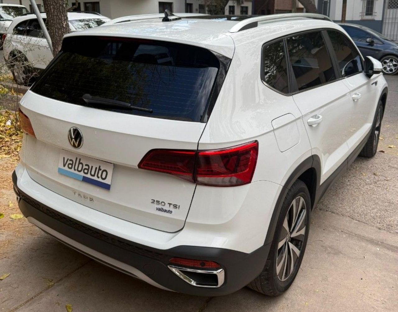 Volkswagen Taos Usado en Mendoza, deRuedas
