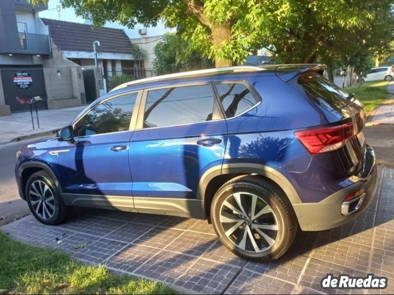 Volkswagen Taos Usado en Buenos Aires, deRuedas