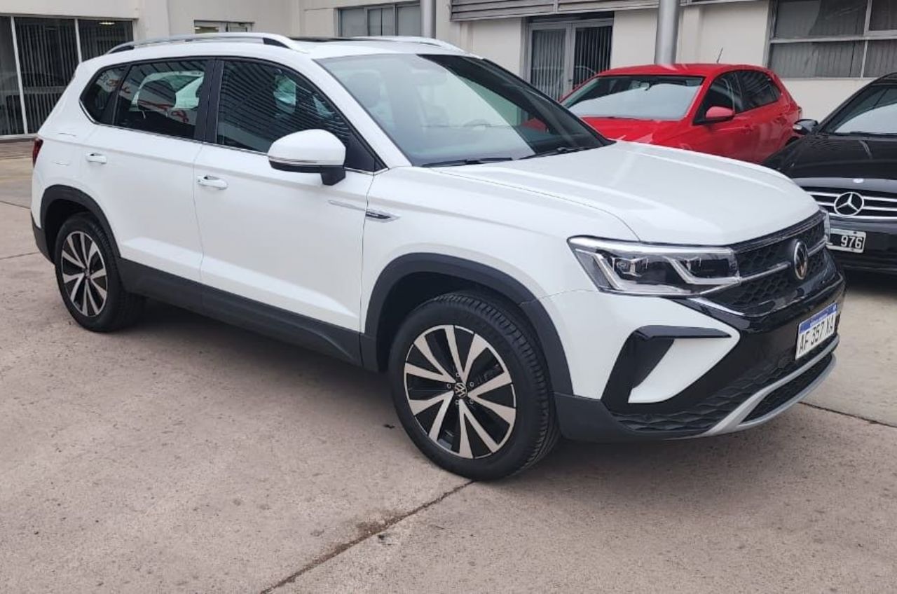 Volkswagen Taos Usado en Mendoza, deRuedas