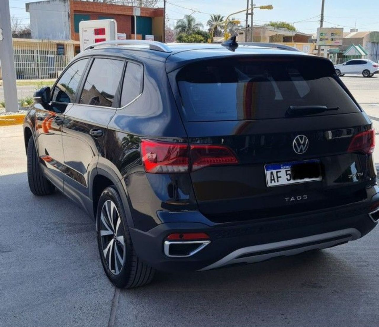 Volkswagen Taos Usado en Córdoba, deRuedas