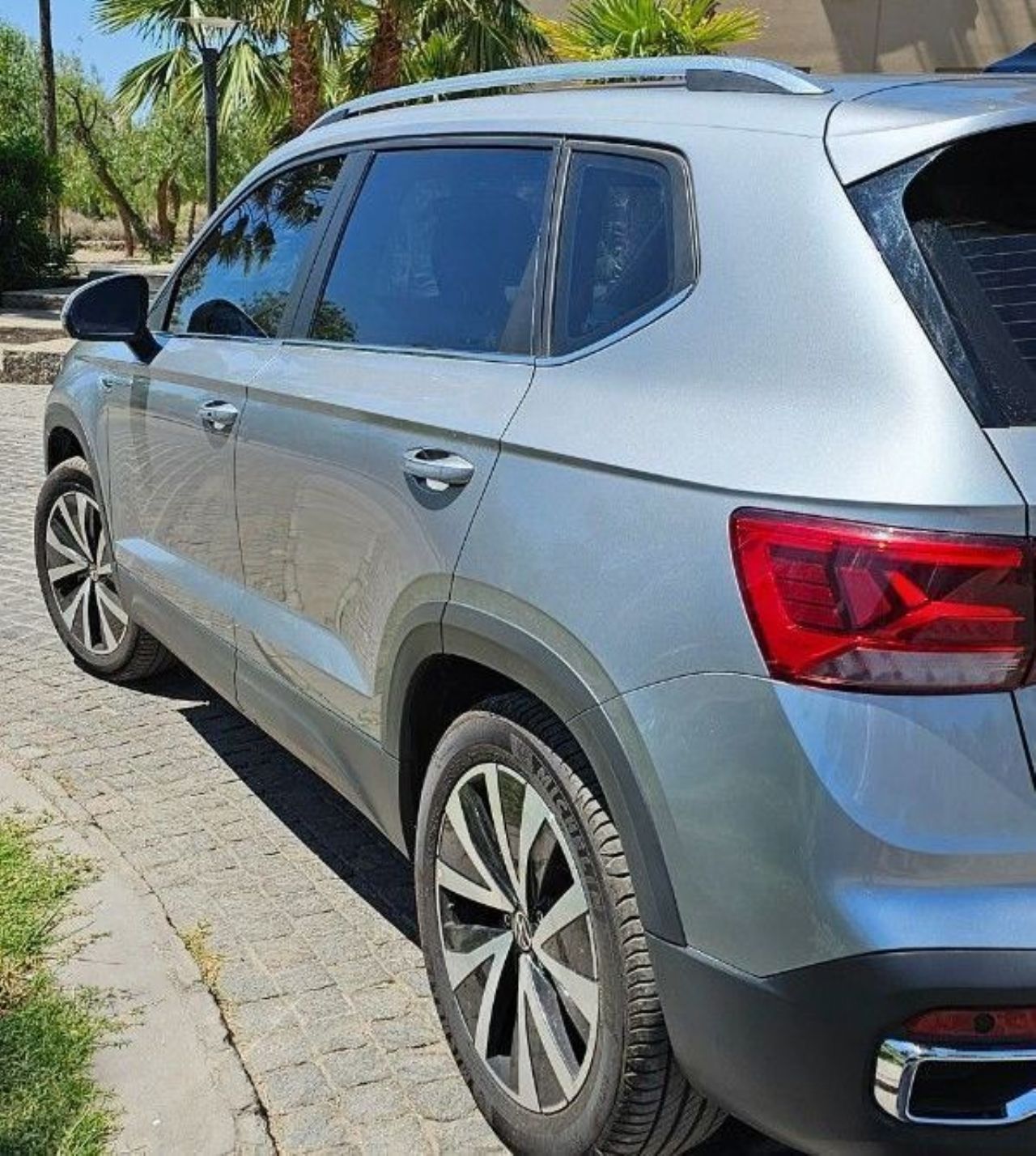 Volkswagen Taos Usado en Mendoza, deRuedas