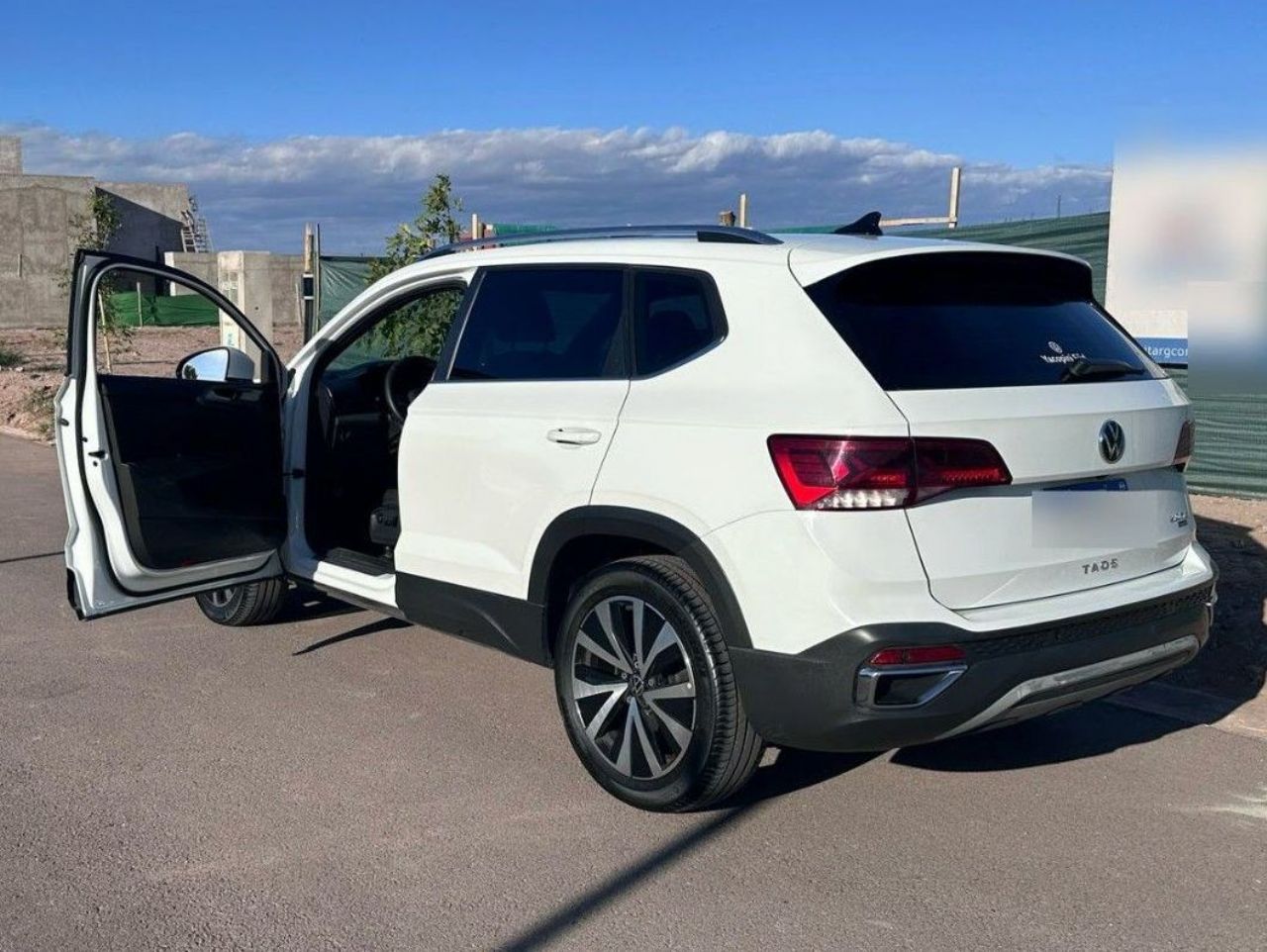 Volkswagen Taos Usado en Mendoza, deRuedas