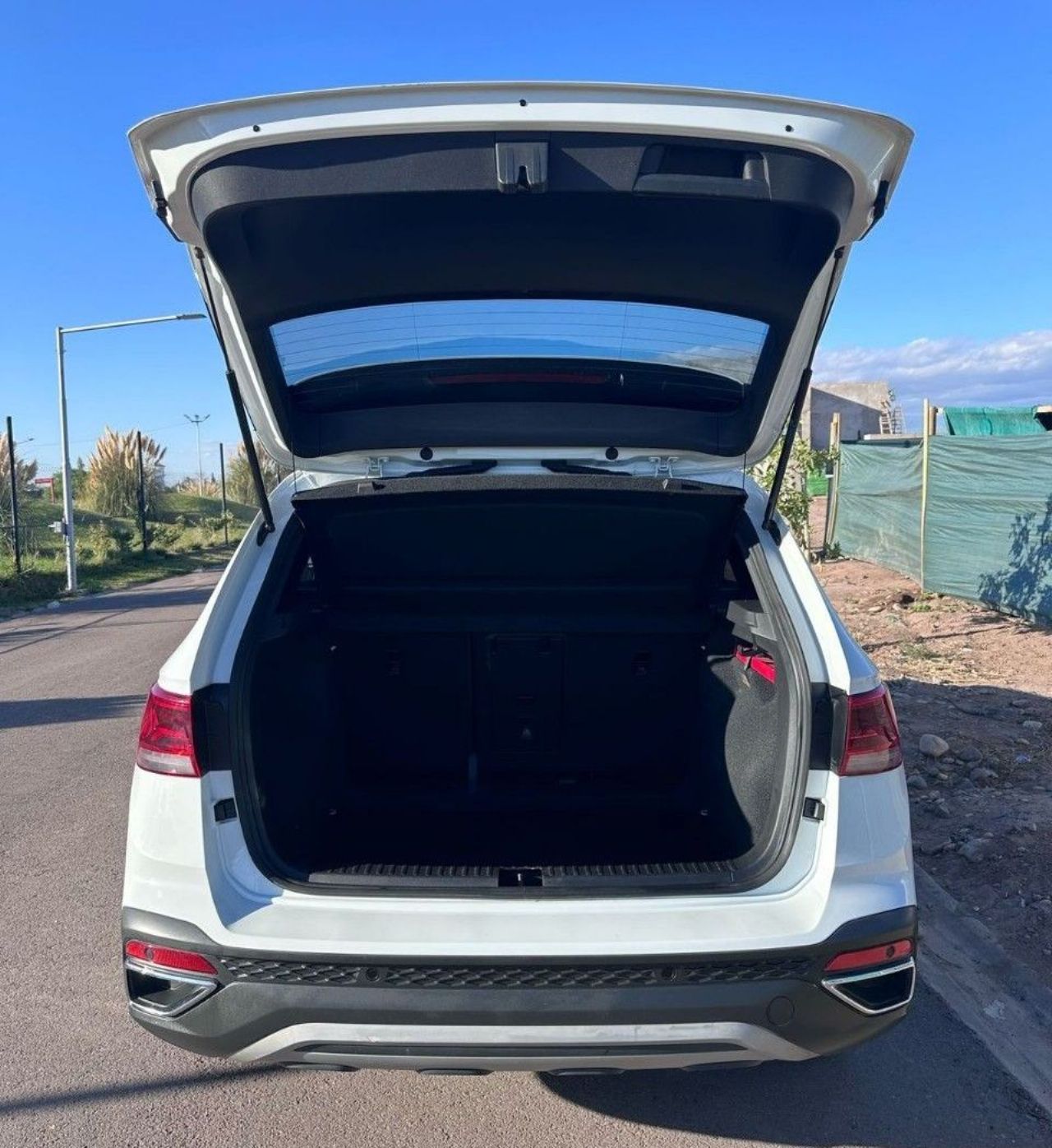 Volkswagen Taos Usado en Mendoza, deRuedas