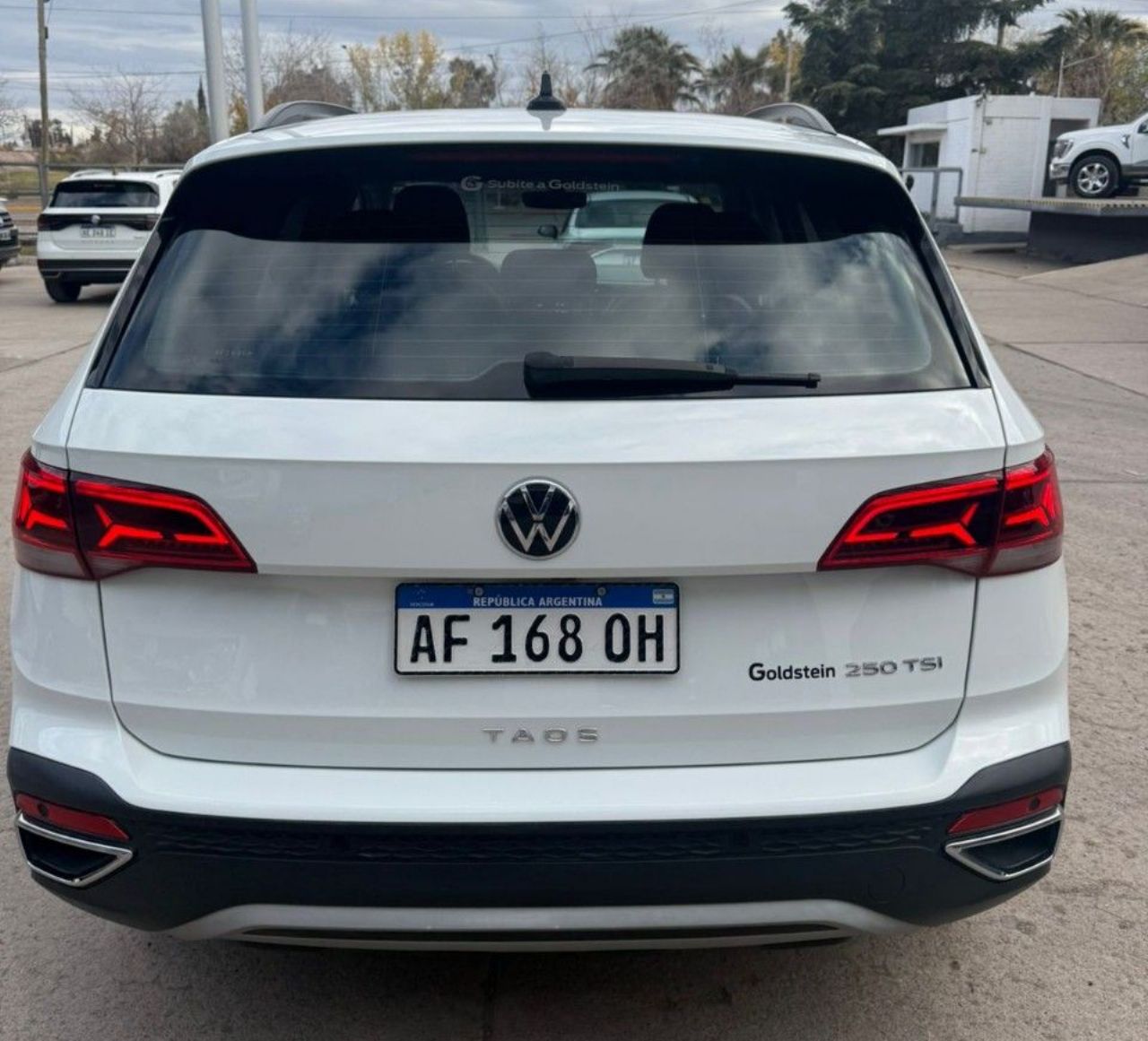 Volkswagen Taos Usado en Mendoza, deRuedas