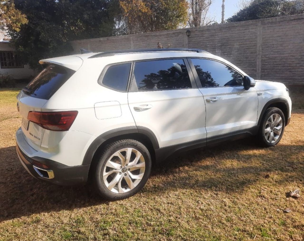 Volkswagen Taos Usado en Mendoza, deRuedas