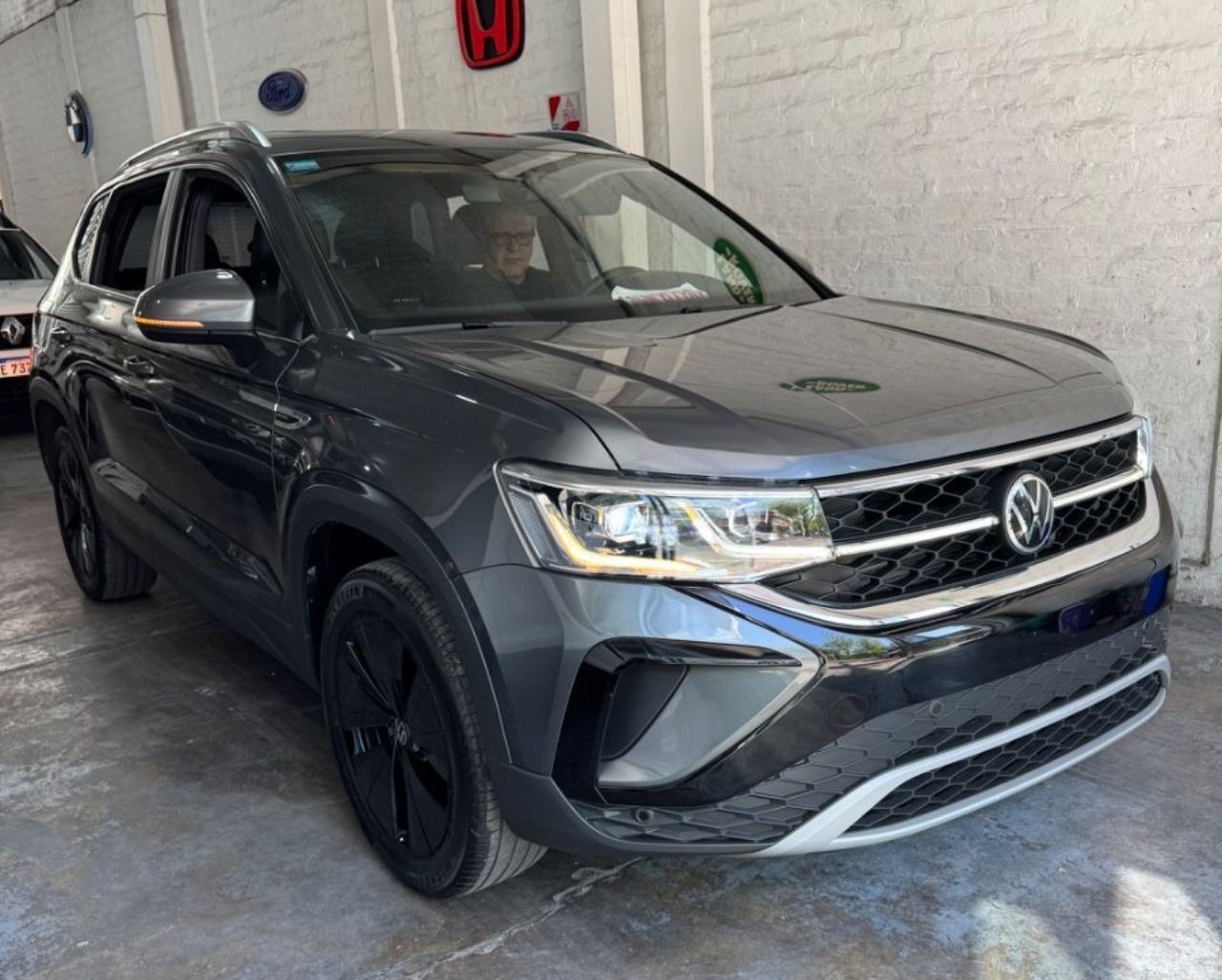 Volkswagen Taos Usado en Mendoza, deRuedas