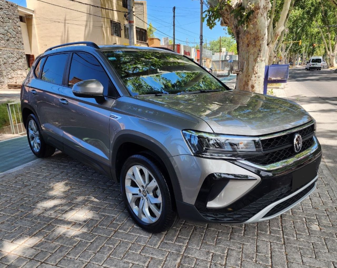 Volkswagen Taos Usado en Mendoza, deRuedas