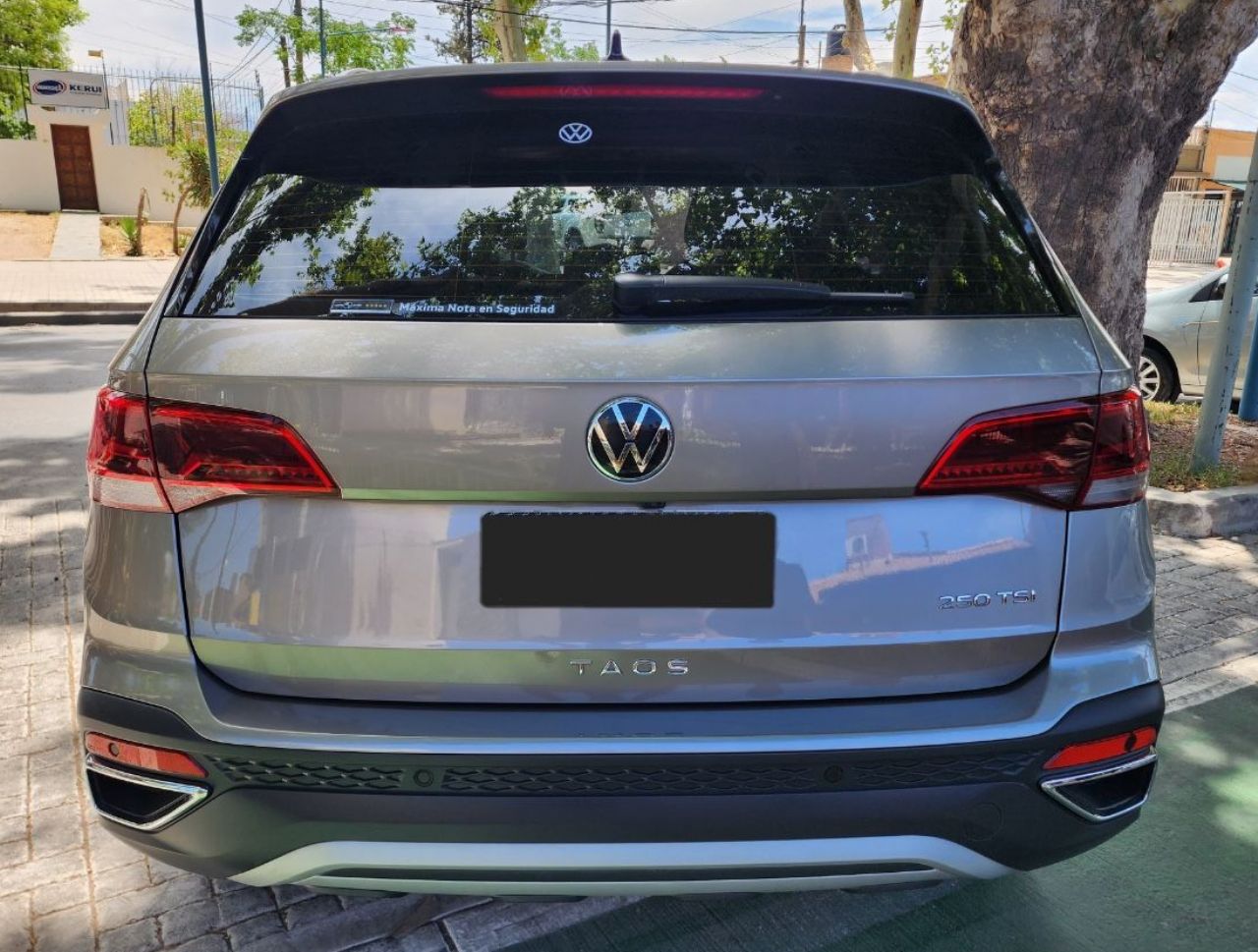 Volkswagen Taos Usado en Mendoza, deRuedas