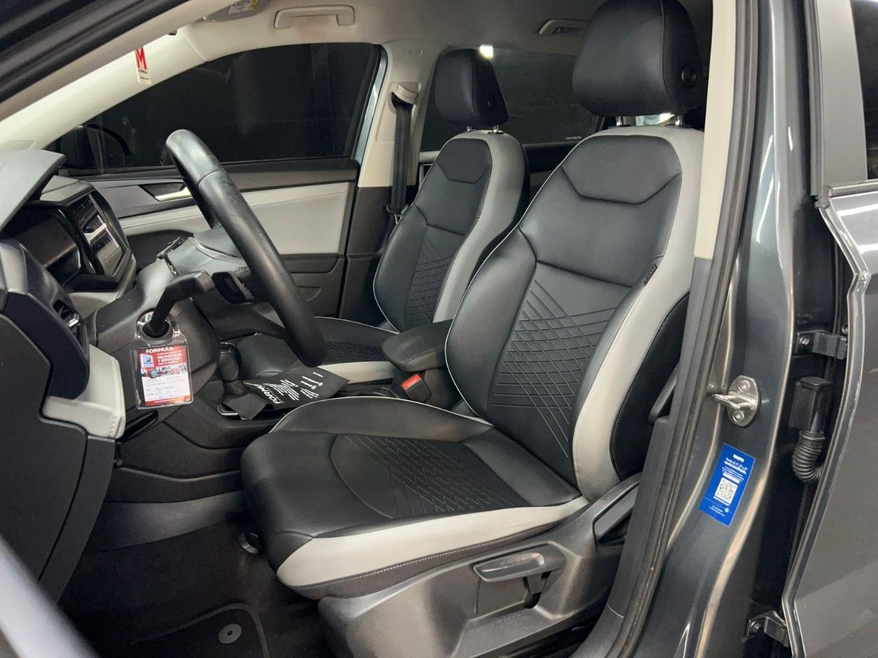 Volkswagen Taos Usado en Córdoba, deRuedas