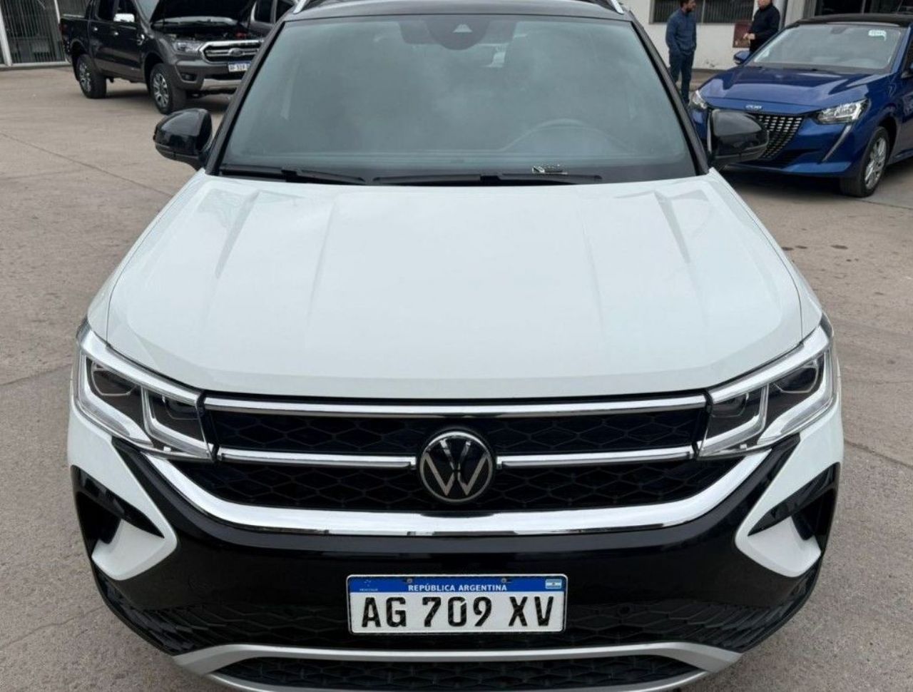 Volkswagen Taos Usado en Mendoza, deRuedas