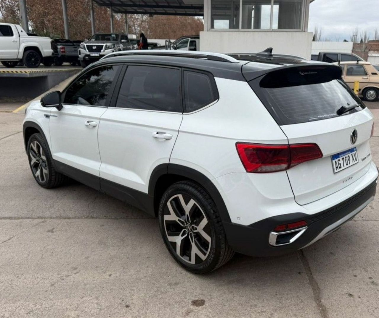 Volkswagen Taos Usado en Mendoza, deRuedas