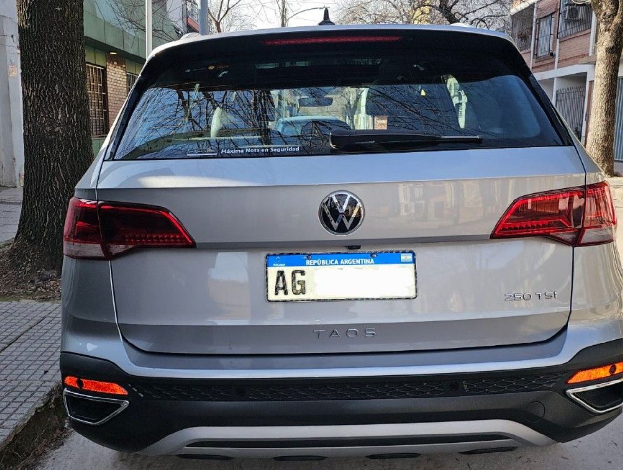 Volkswagen Taos Usado en Buenos Aires, deRuedas
