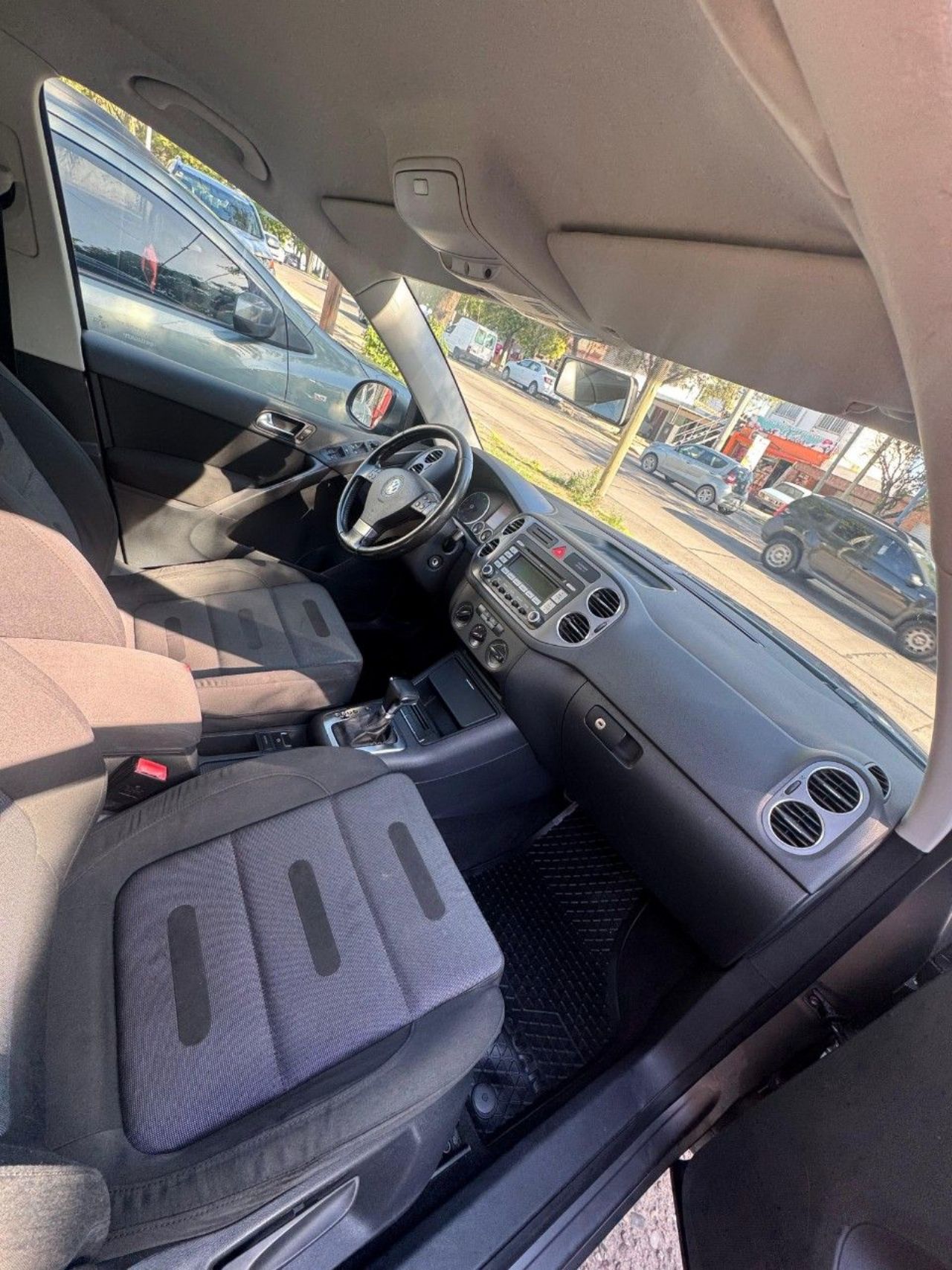 Volkswagen Tiguan Usado Financiado en Córdoba, deRuedas