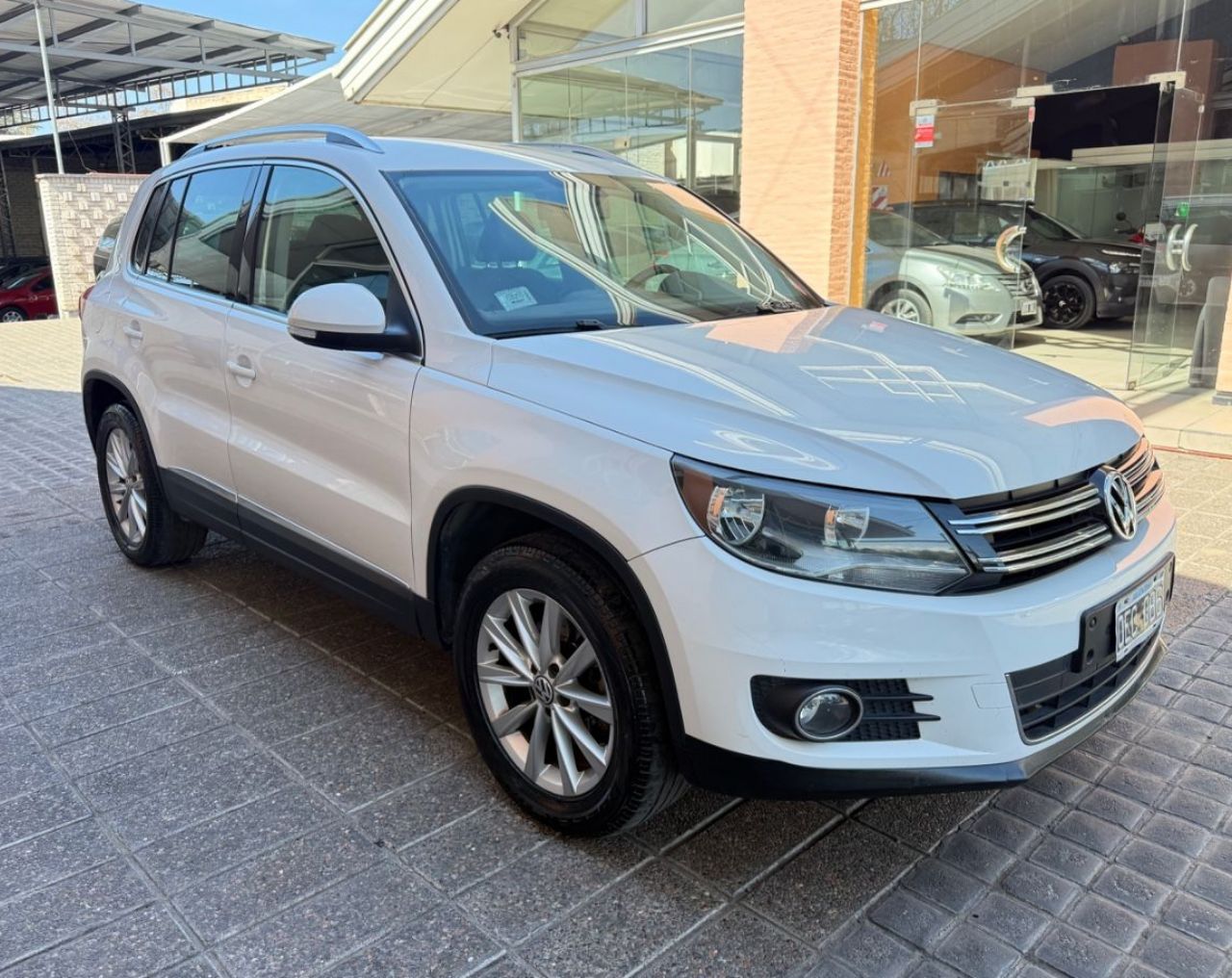 Volkswagen Tiguan Usado Financiado en Mendoza, deRuedas