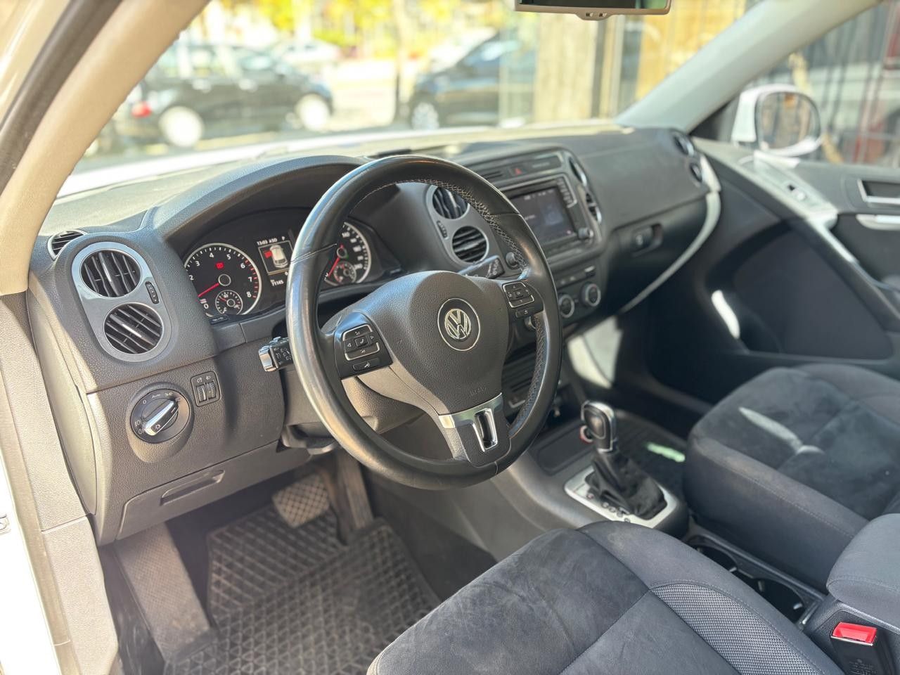 Volkswagen Tiguan Usado Financiado en Córdoba, deRuedas
