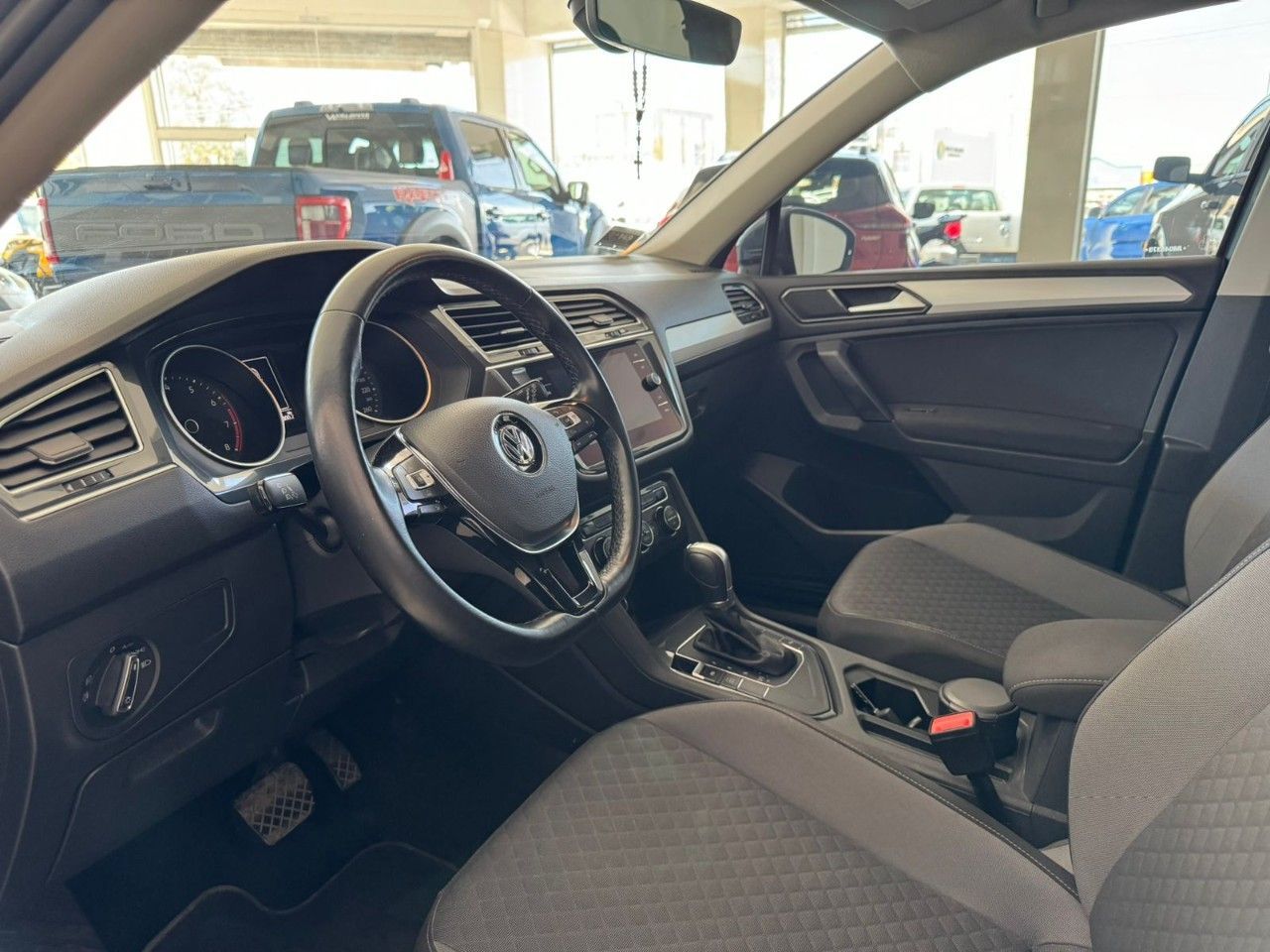 Volkswagen Tiguan Usado Financiado en San Juan, deRuedas