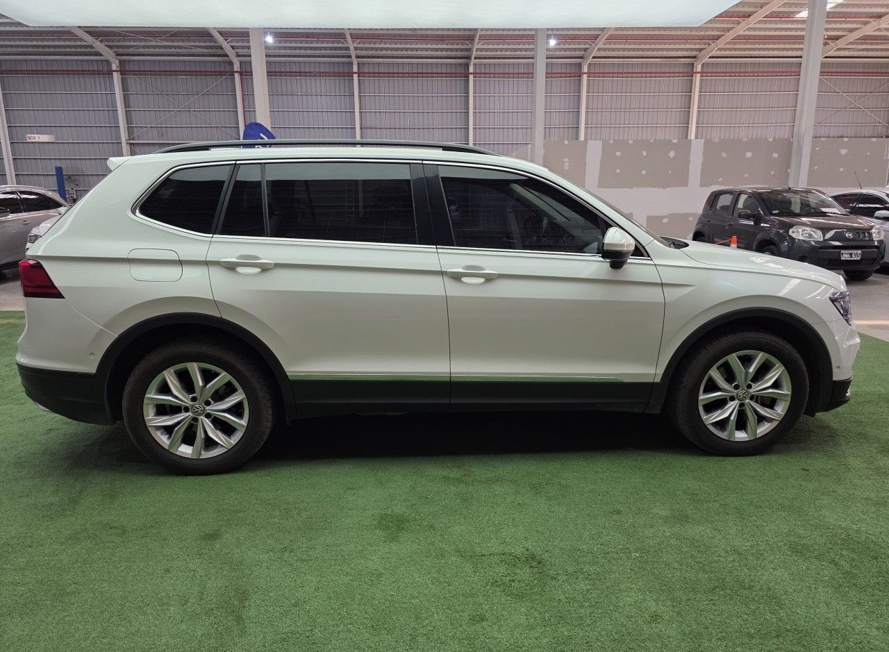 Volkswagen Tiguan Usado Financiado en Córdoba, deRuedas