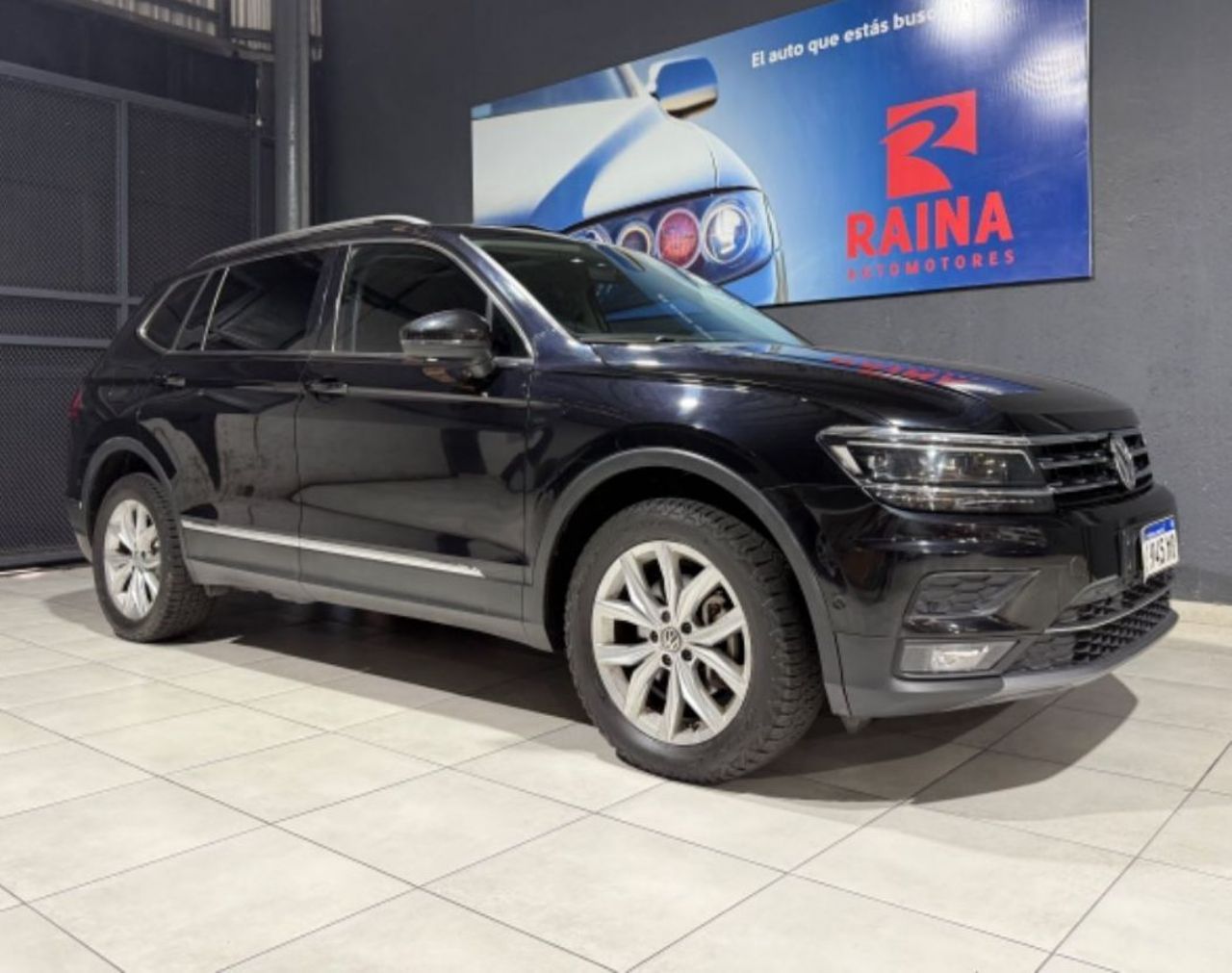 Volkswagen Tiguan Usado Financiado en Mendoza, deRuedas