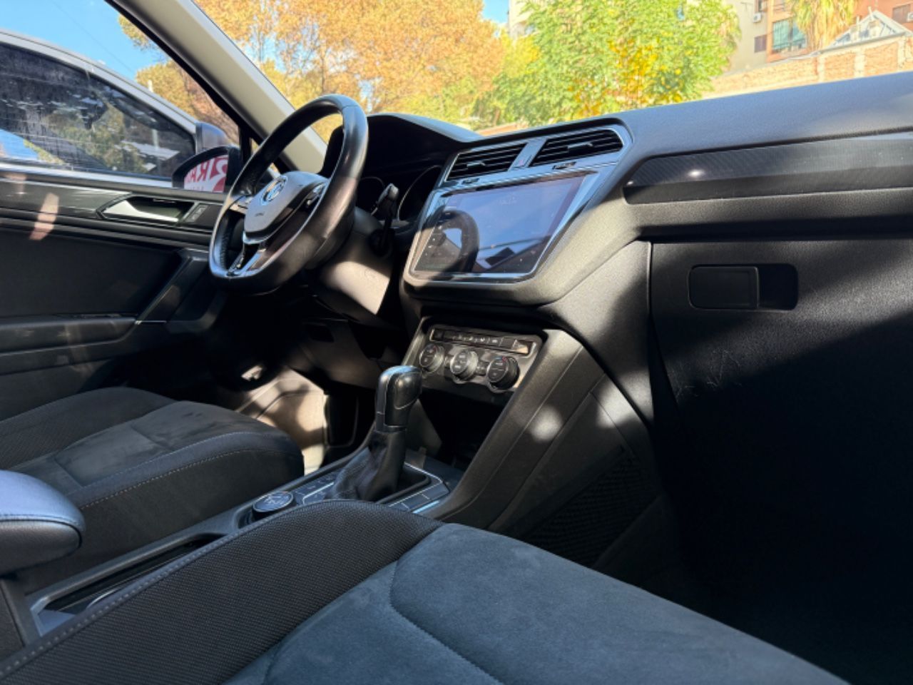 Volkswagen Tiguan Usado Financiado en Mendoza, deRuedas
