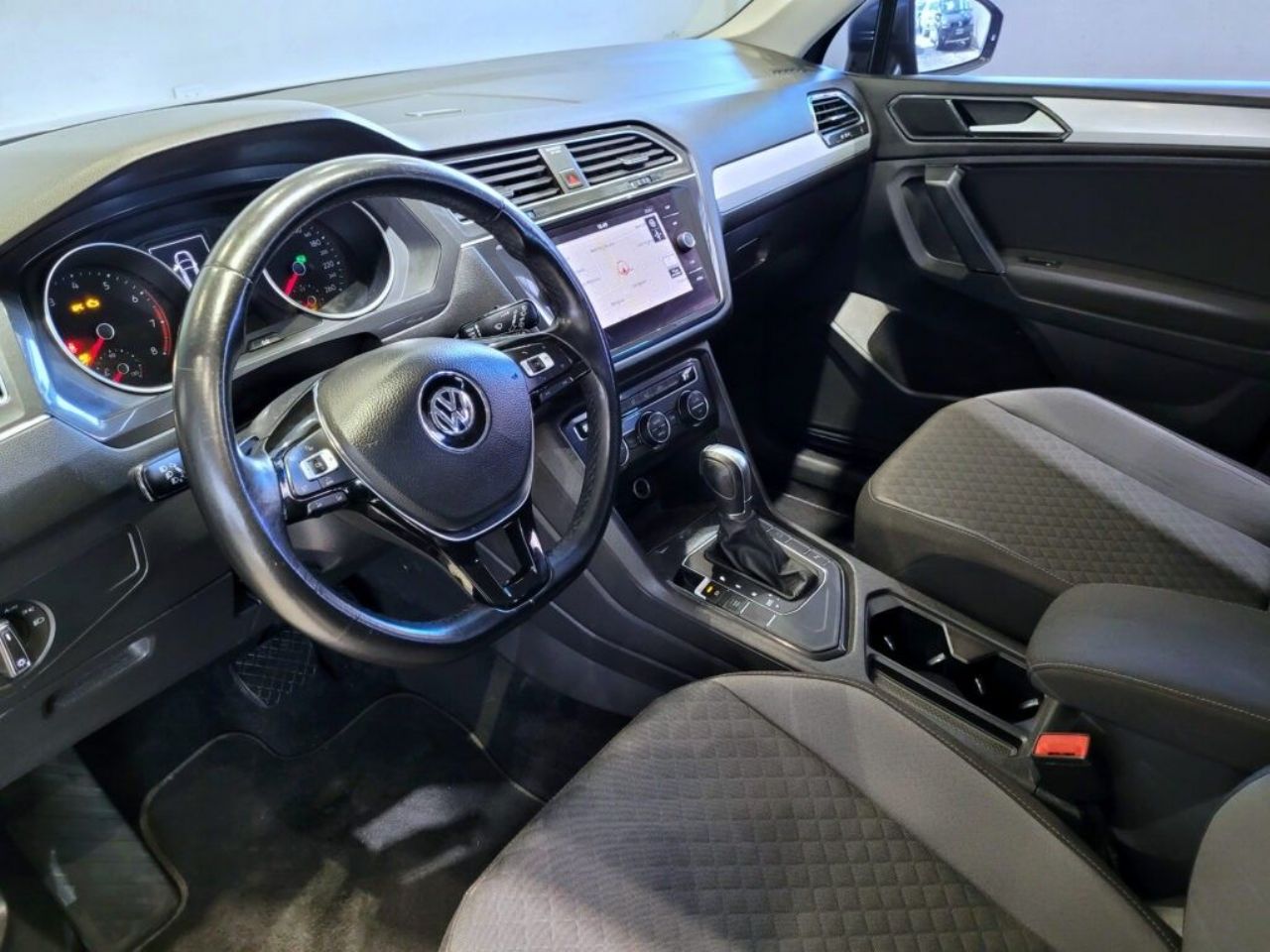 Volkswagen Tiguan Usado Financiado en Córdoba, deRuedas