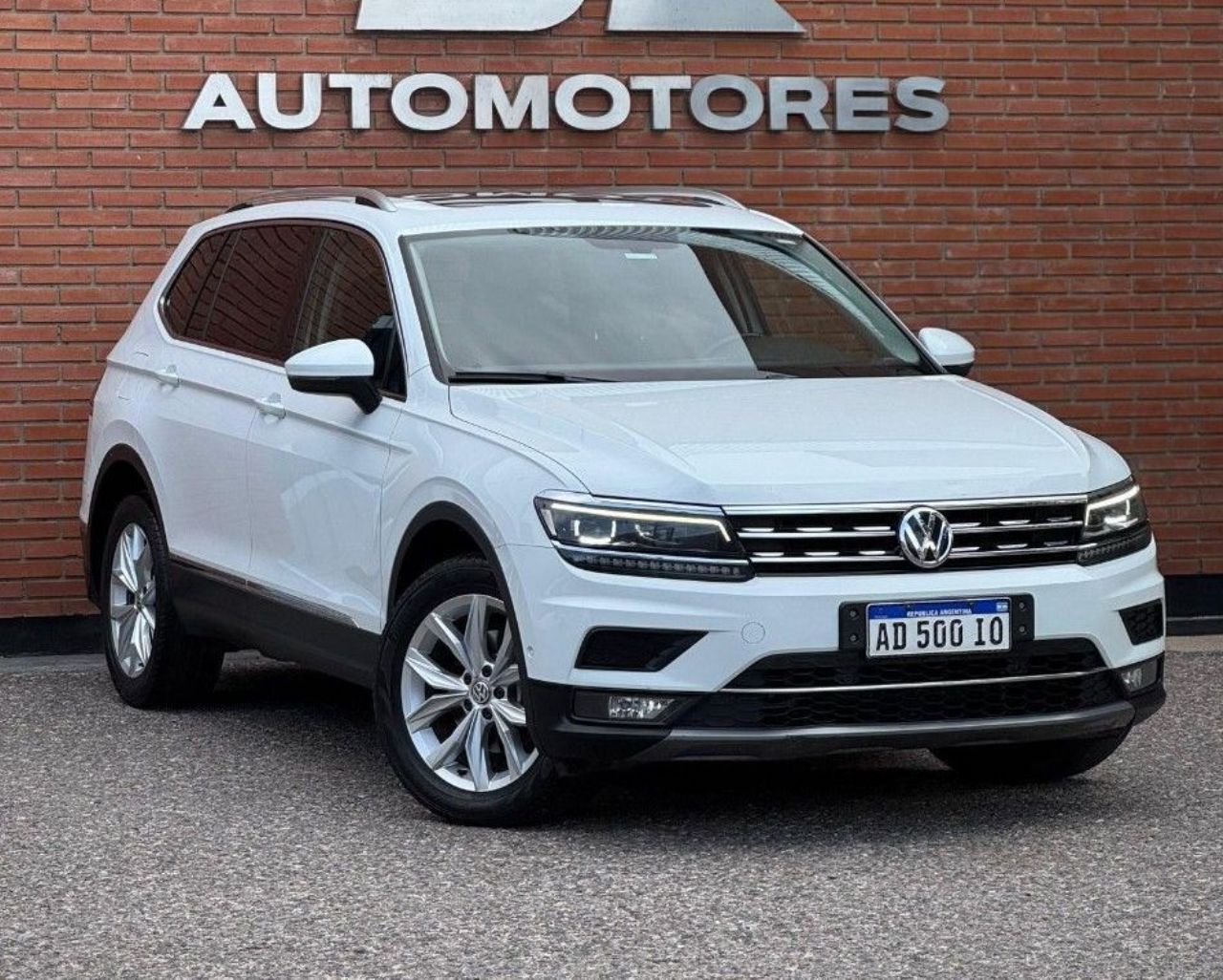 Volkswagen Tiguan Usado Financiado en Córdoba, deRuedas