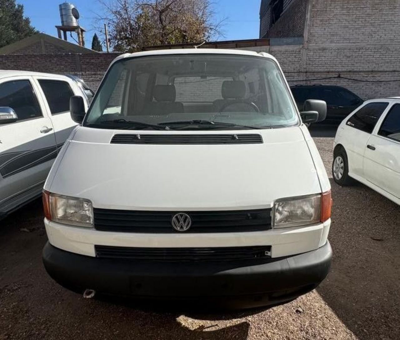 Volkswagen Transporter Usada en Mendoza, deRuedas