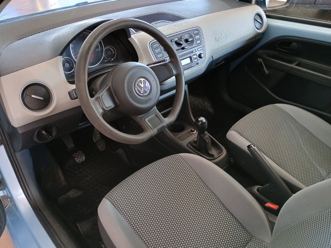 Volkswagen UP Usado en Mendoza, deRuedas